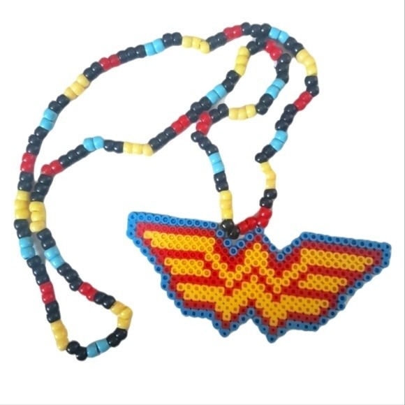 WonderWoman Perler Necklace - Picture 1 of 2